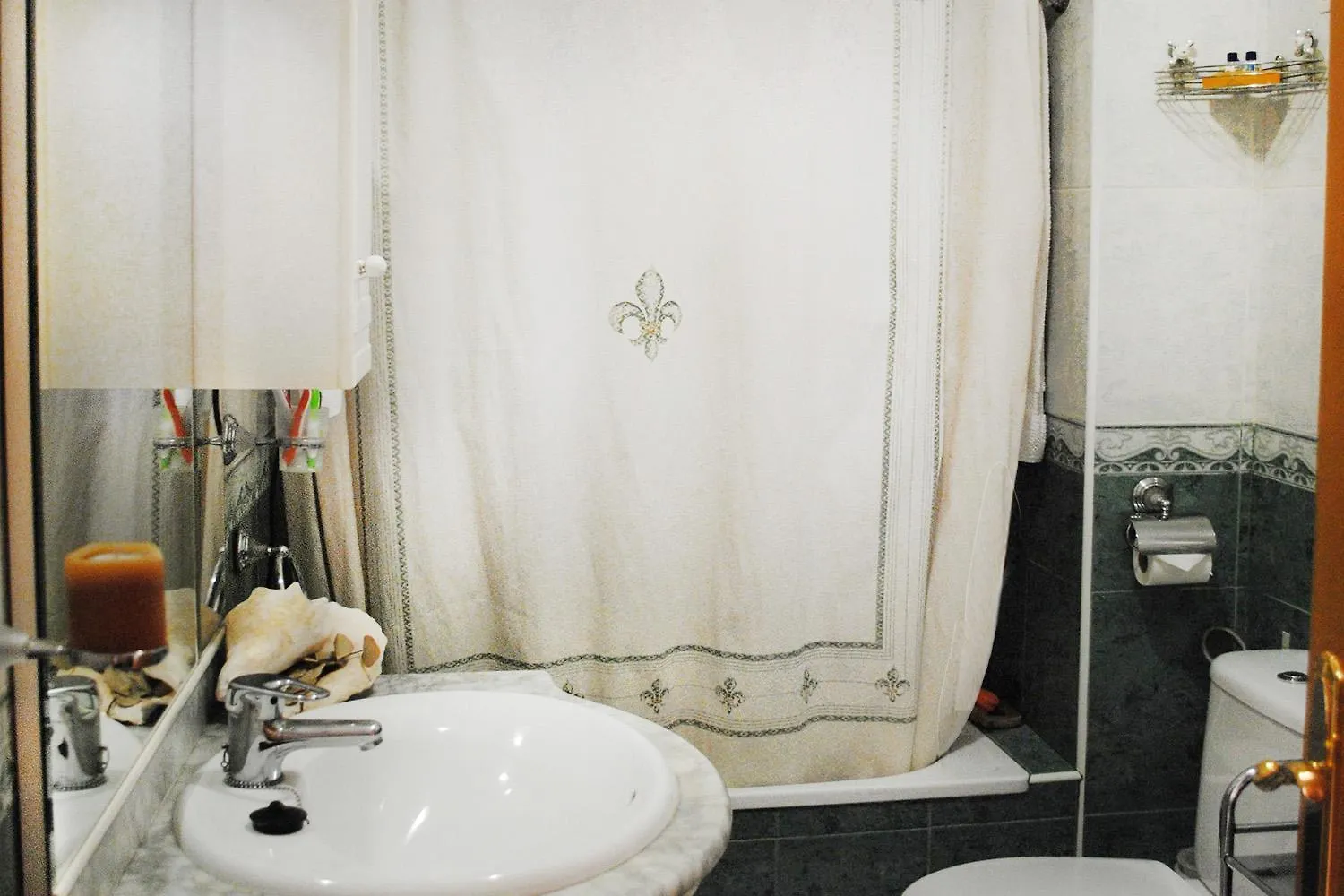 Apartamento Daniela ネルハ 0*,  スペイン